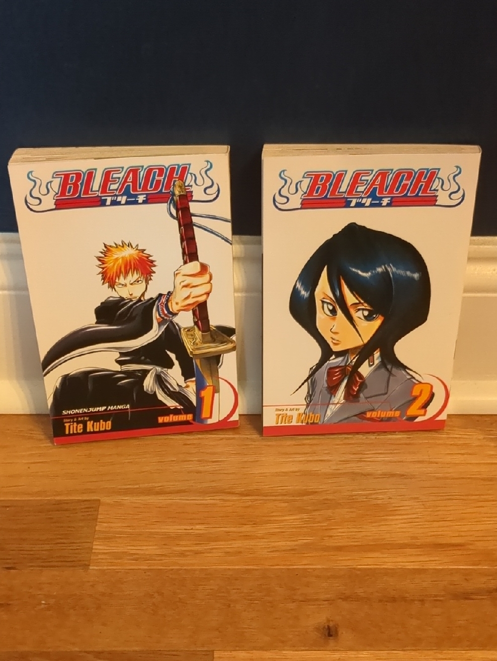 Bleach Volumes 1 & 2 Manga - White Cover Art with Colorful Characters